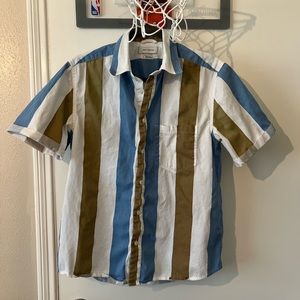 Urban Outfittters Multi Colored Button Up Short Sleeve